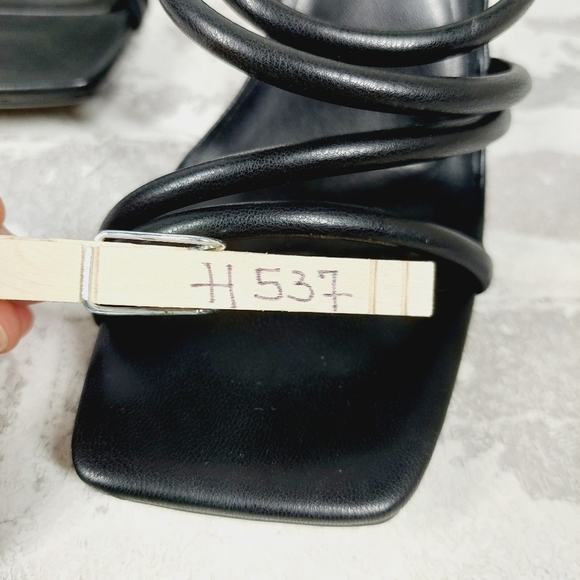 NEW Abound Austyn Black Tubular Strappy Square Open Toe Heeled Sandals H537 - Picture 10 of 10